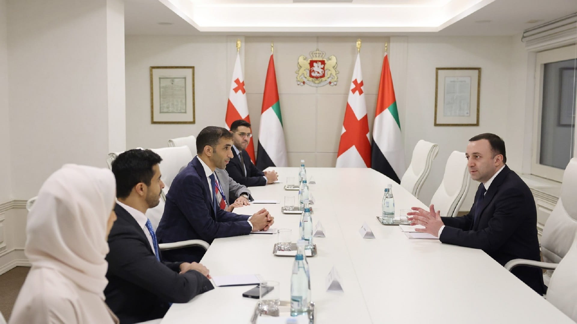 صورة بعنوان: ثاني الزيودي يشارك بمنتدى طريق الحرير في العاصمة الجورجية تبليسي 