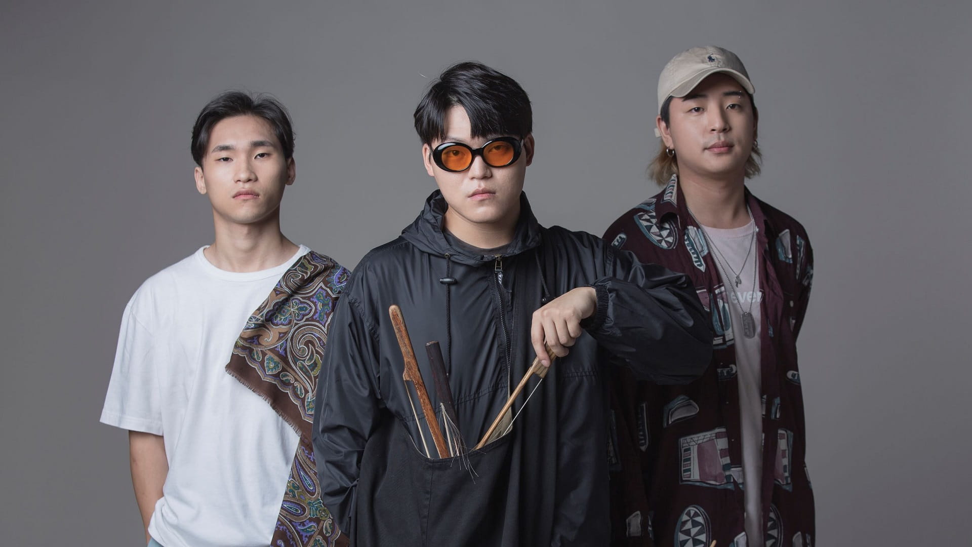 صورة بعنوان: 25 شخصية أدبية وفنية و20 جلسة بالجناح الكوري بمعرض الشارقة للكتاب 