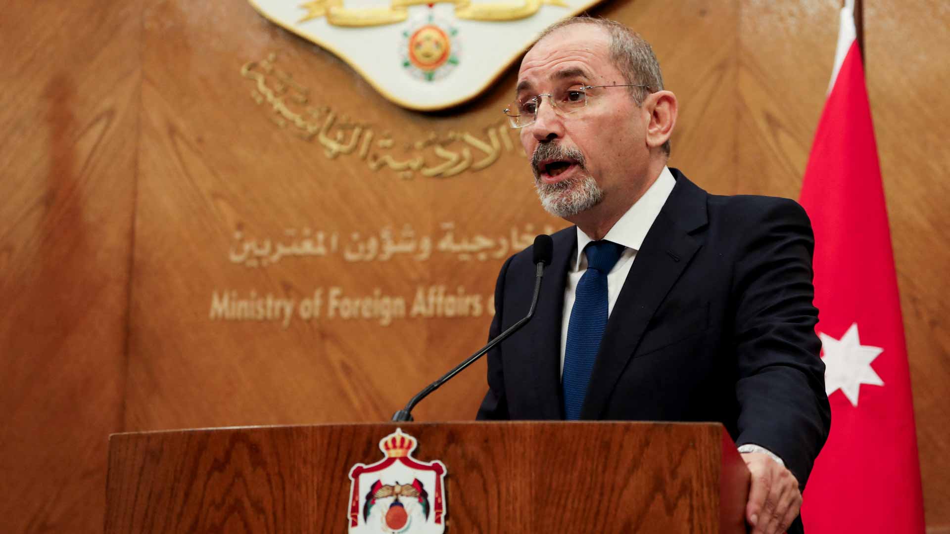 صورة بعنوان: في رد على قصف مستشفى بغزة...الأردن يلغي قمة بايدن مع السيسي وعباس 