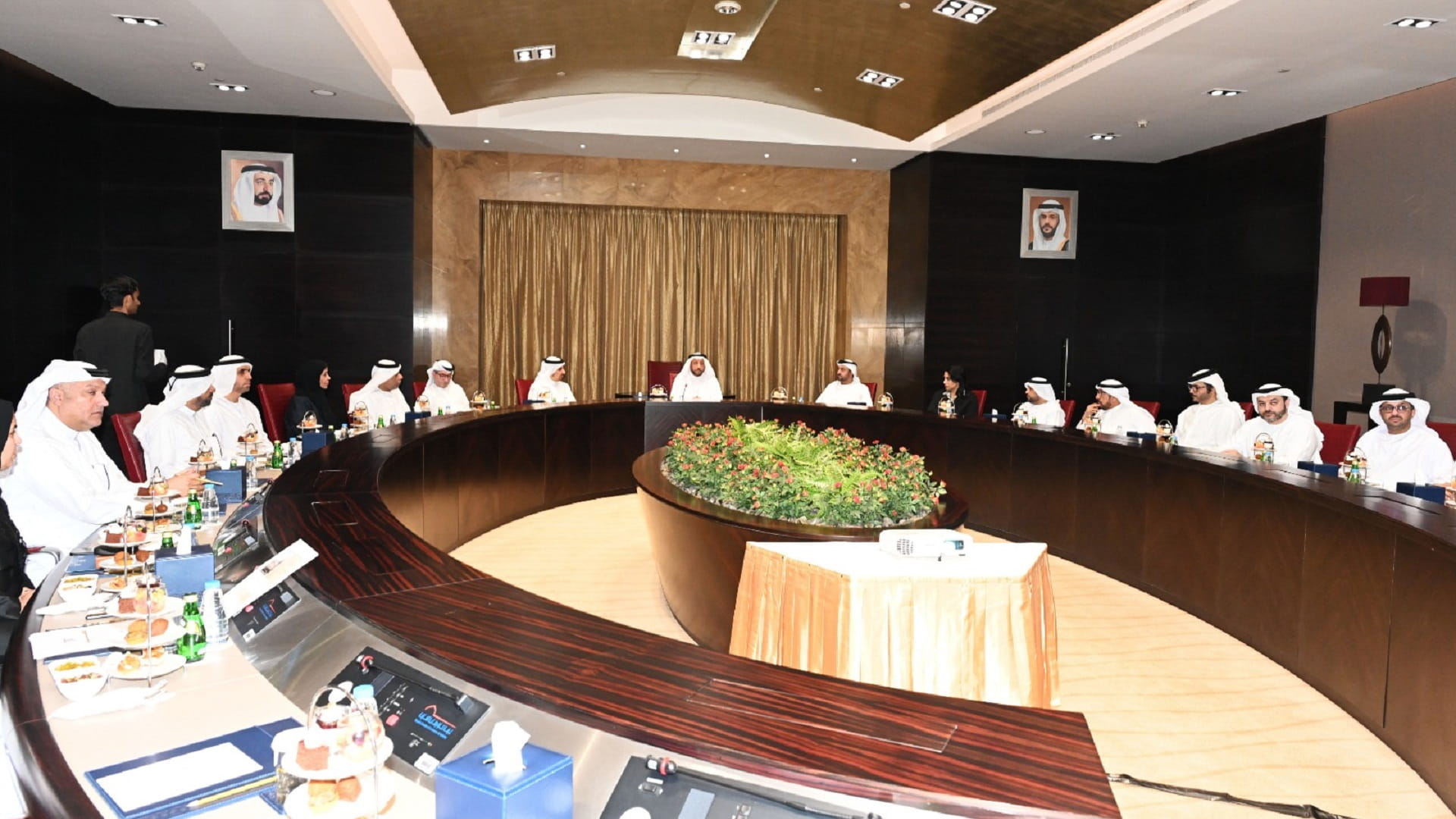 صورة بعنوان: غرفة الشارقة تسجل انضمام 5 آلاف شركة جديدة لعضويتها منذ بداية 2023 