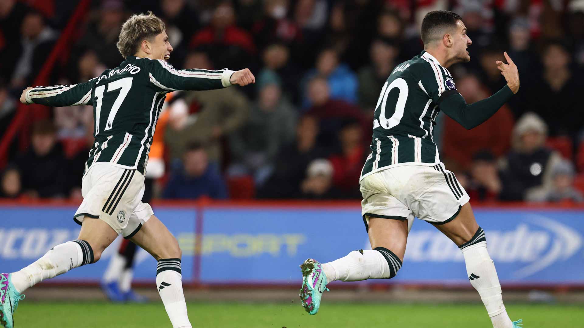 صورة بعنوان: مانشستر يونايتد يحقق فوزه الثاني على التوالي بالدوري الإنجليزي 