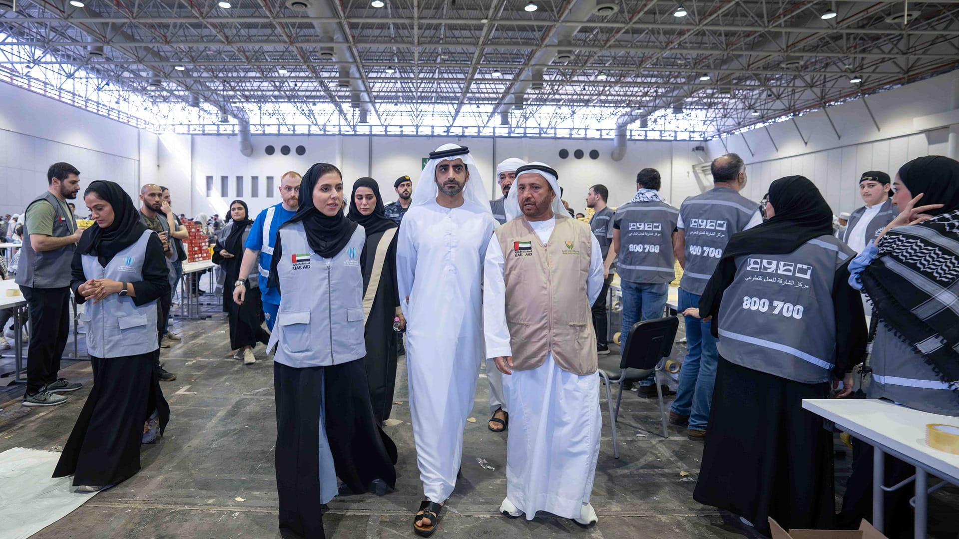 Image for the title: Salem bin Abdulrahman visits ‘Tarahum for Gaza’ campaign at ECS 