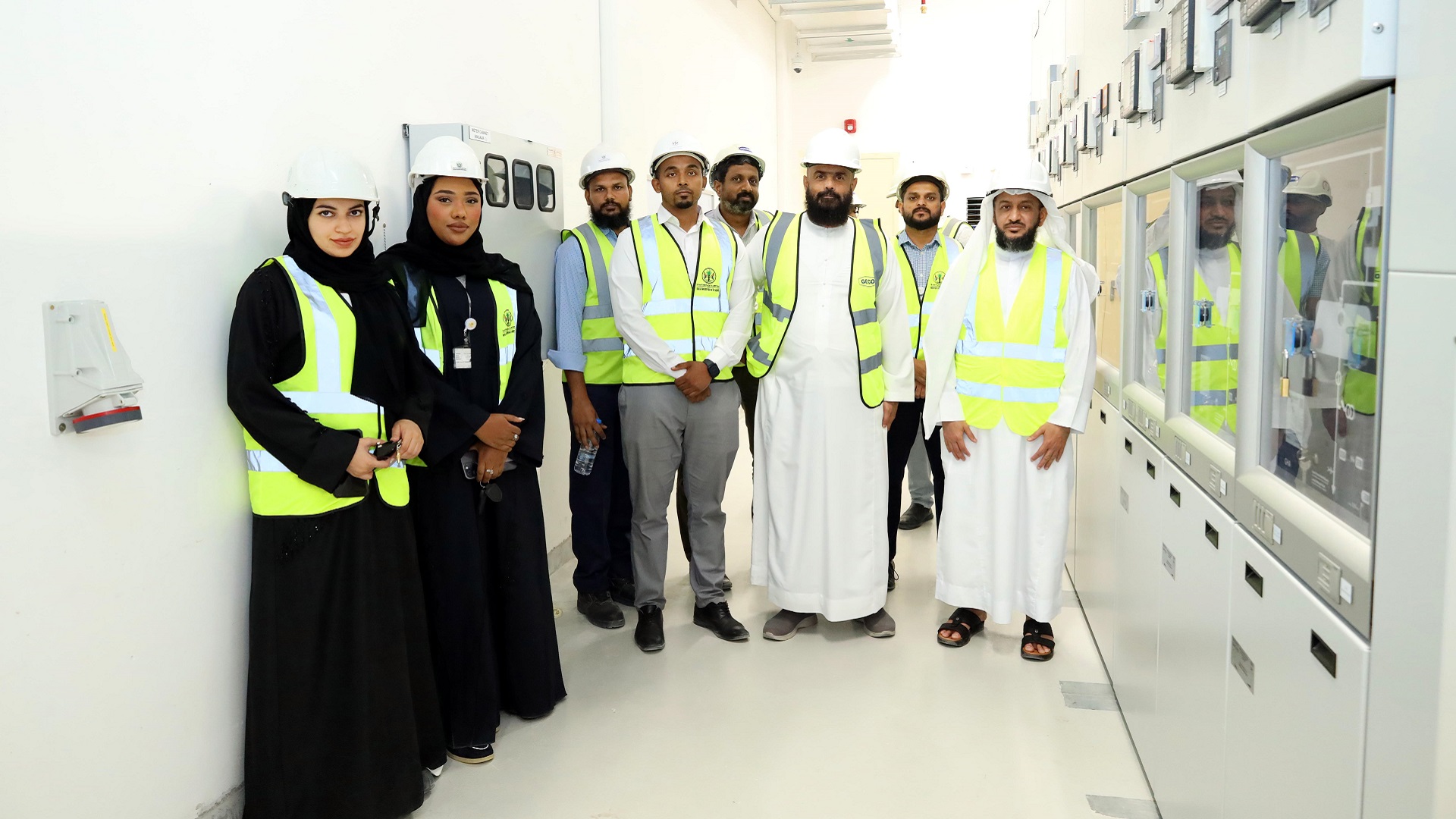 Image for the title: SEWA runs new power transmission station in Al Suyoh 