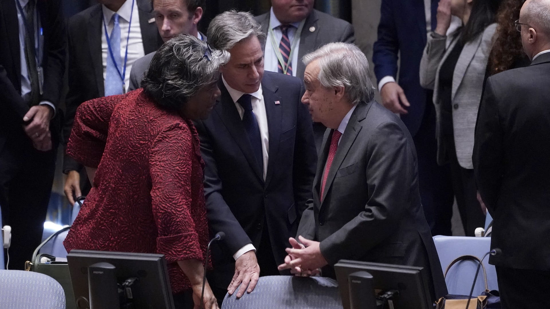 صورة بعنوان: غوتيريش يدعو إلى وقف إطلاق نار إنساني فوراً في غزة 