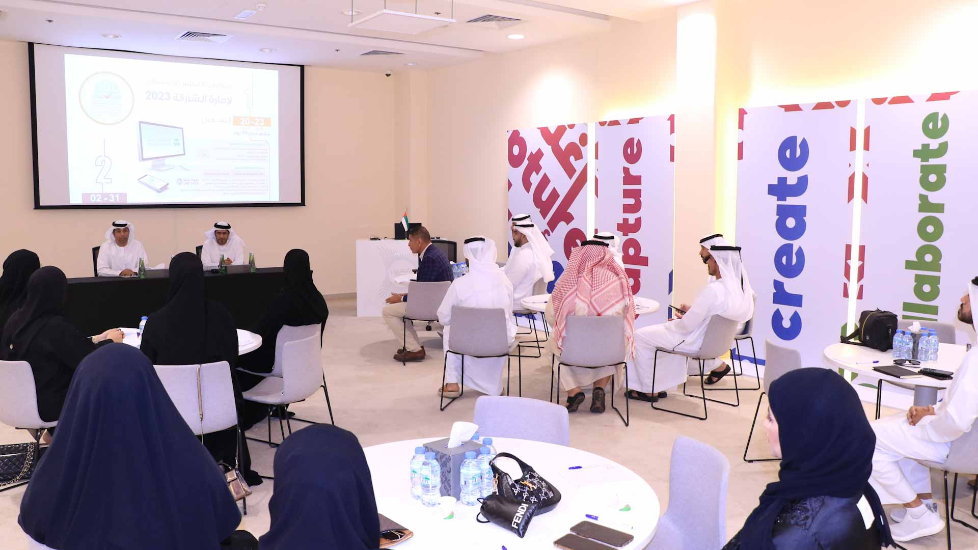 صورة بعنوان: اللجنةالإعلاميةلـ"الاستشاري" تؤكد أهمية الإعلام في نجاح الانتخابات 