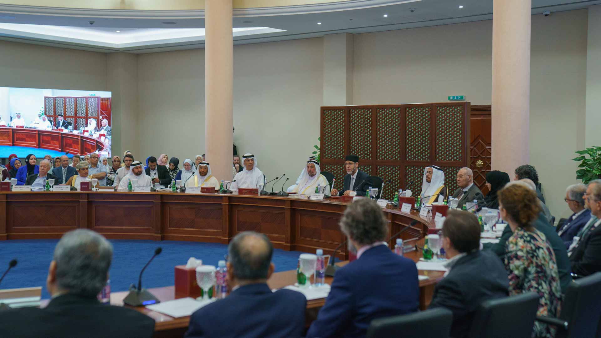 Image for the title: Sharjah Ruler champions Arabic Language at intl conference 