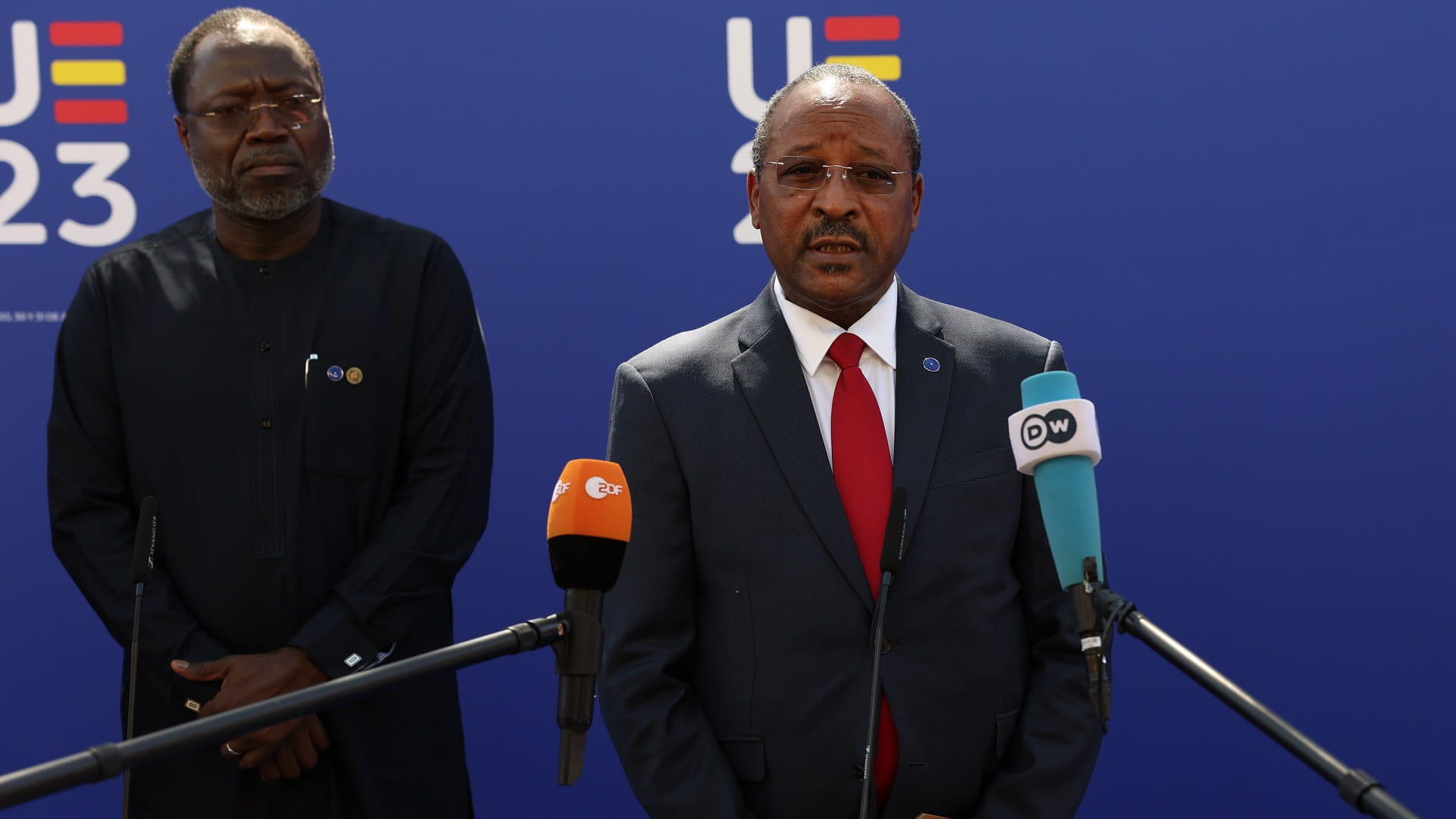 Image for the title: Niger FM: Putchists must leave or face ECOWAS military action 