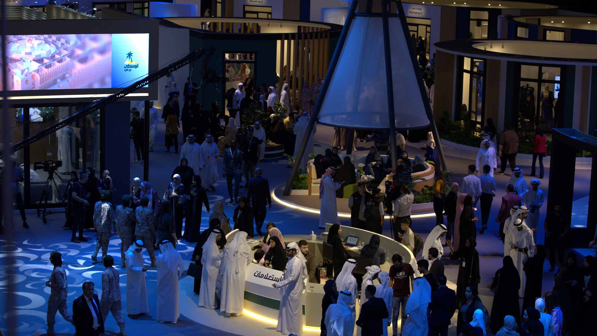 Image for the title: Robin Sharma to offer a talk at IGCF’s Stage 2023 