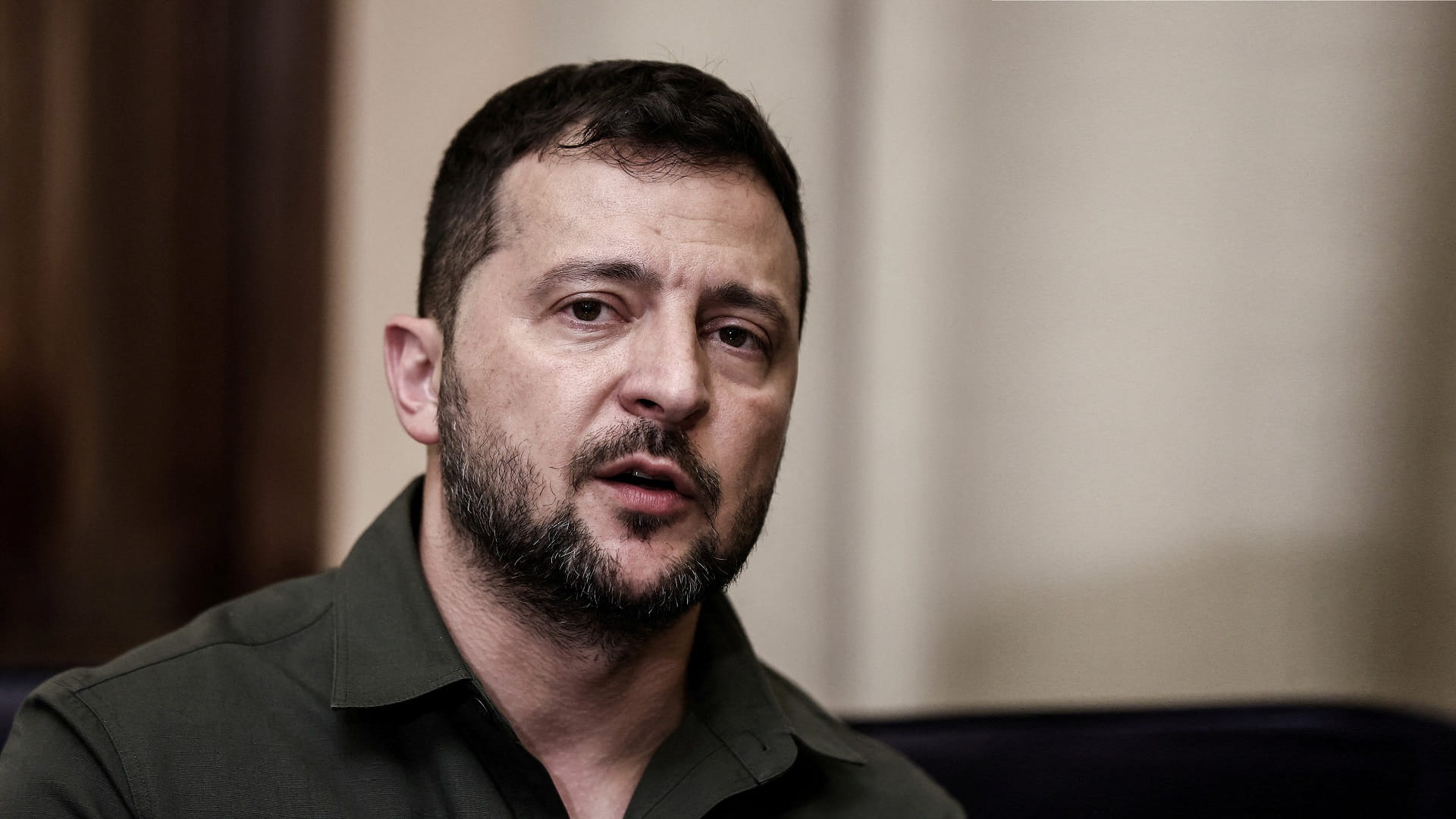 صورة بعنوان: الرئيس الأوكراني يرفض بشدة أي قيود أخرى على تصدير الحبوب 