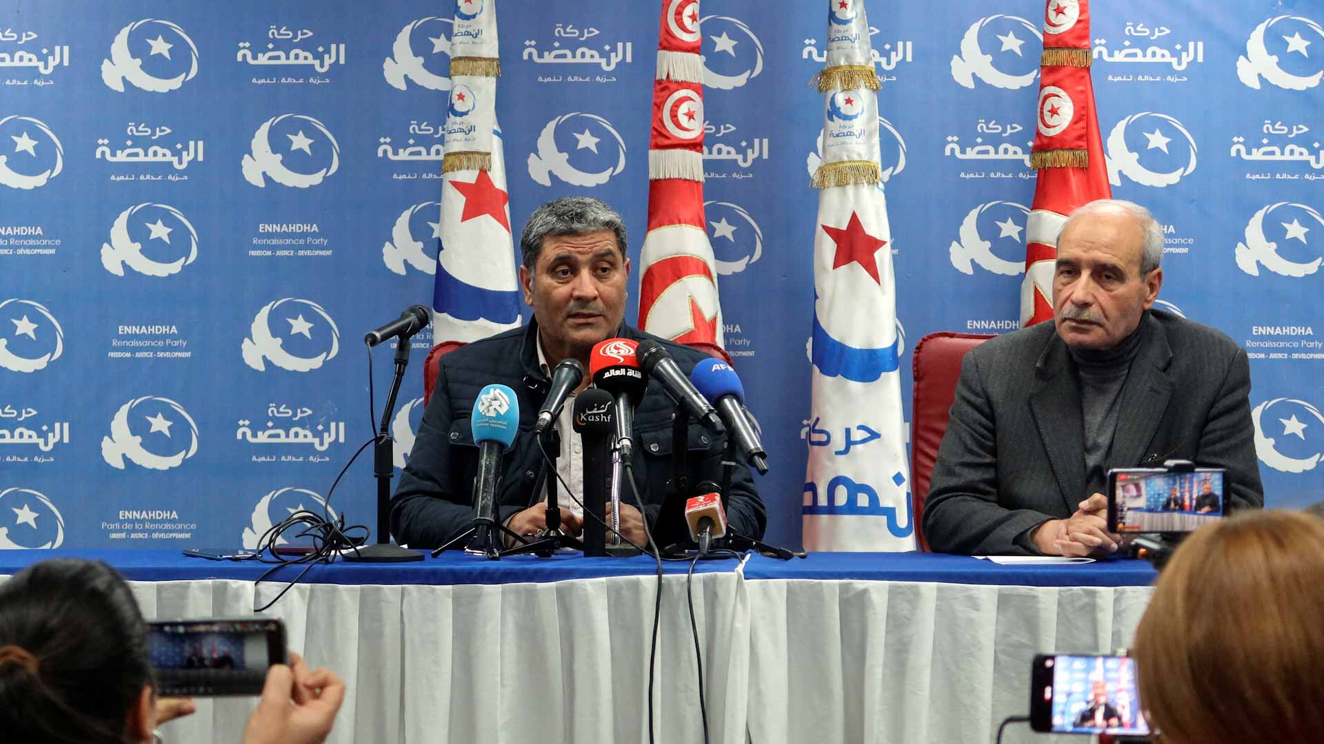 صورة بعنوان: الشرطة التونسية تلقي القبض على قياديين في حزب النهضة 