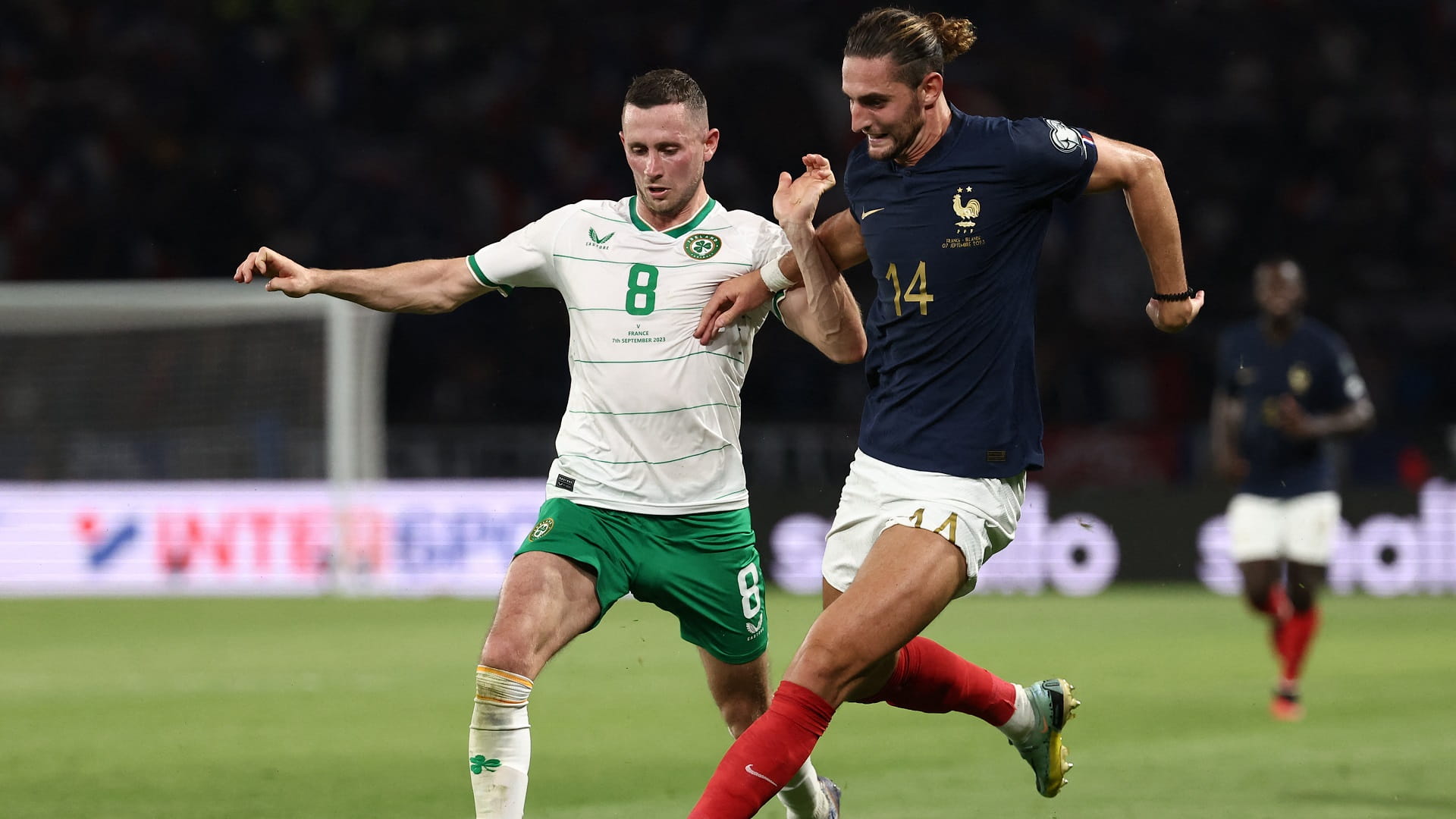 صورة بعنوان: منتخب فرنسا يقترب من نهائيات يورو 2024 