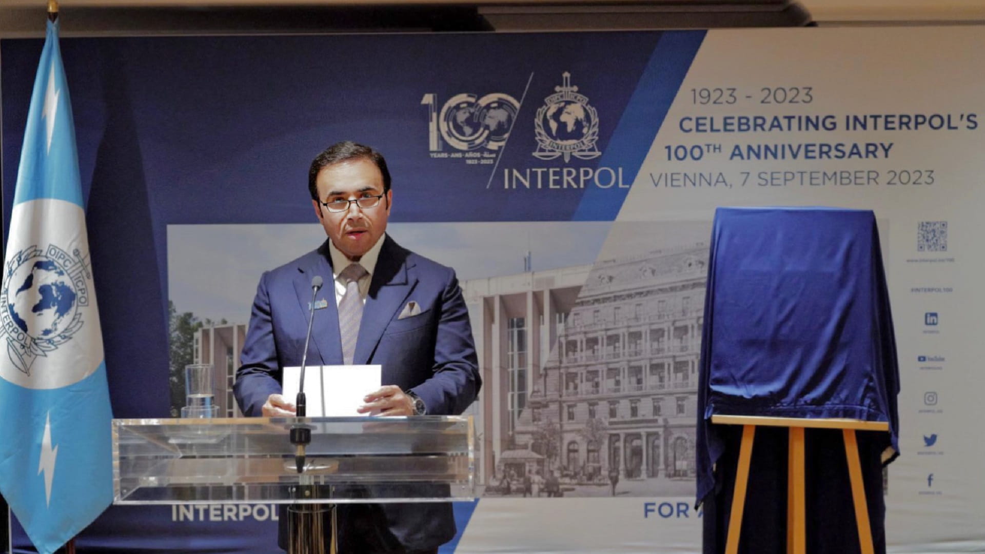 صورة بعنوان: رئيس الإنتربول يؤكد أهميةالتعاون بين وكالات إنفاذ القانون العالمية 