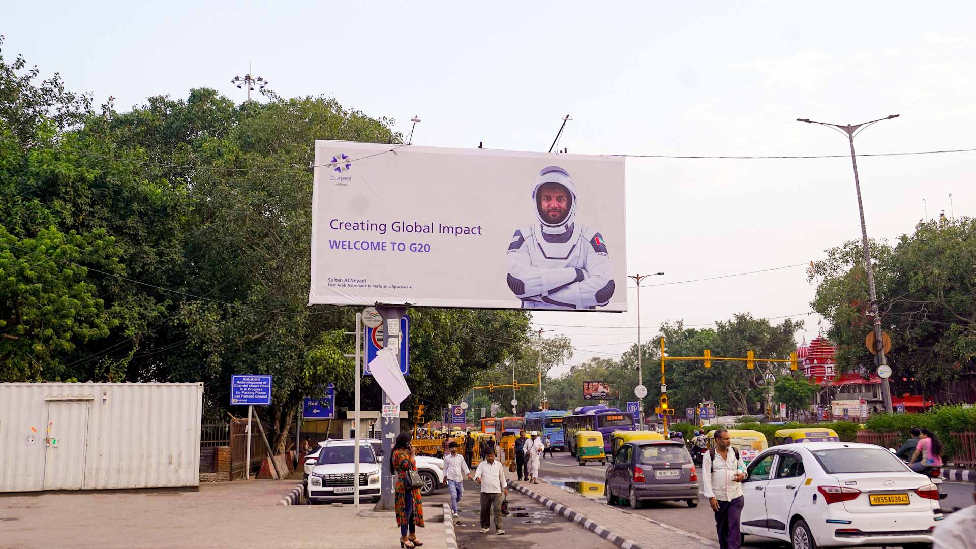 Image for the title: UAE astronaut Sultan Al Neyadi adorns New Delhi's skyline 