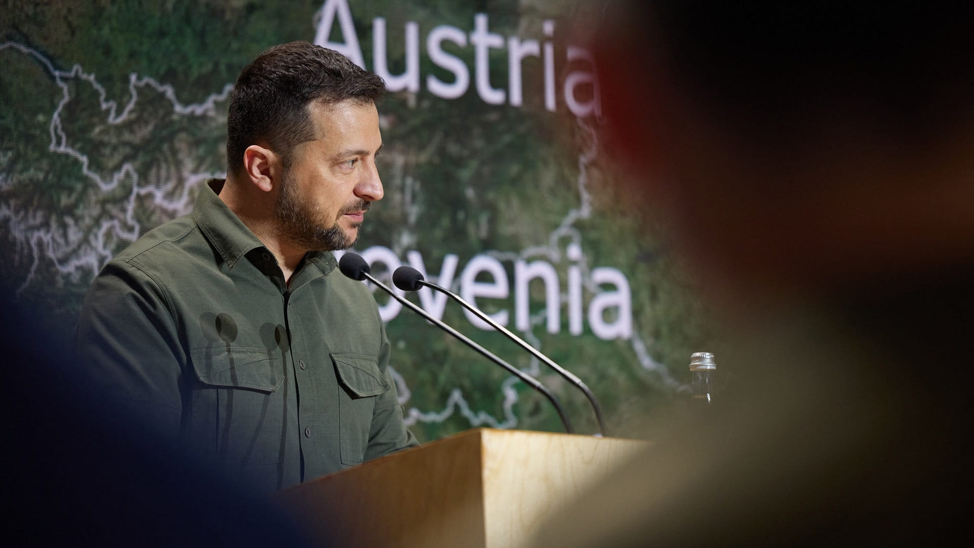 Image for the title: Zelensky: 'slower' Western supplies threaten counteroffensive 