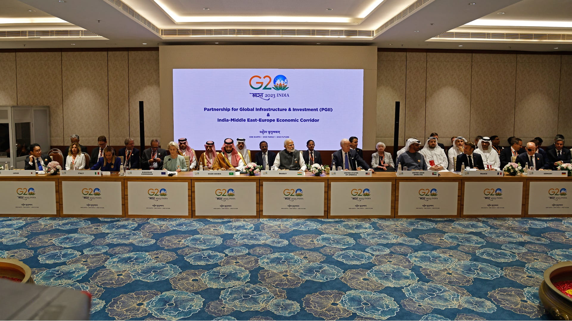 Image for the title: African Union formally joins G20 at Delhi summit 