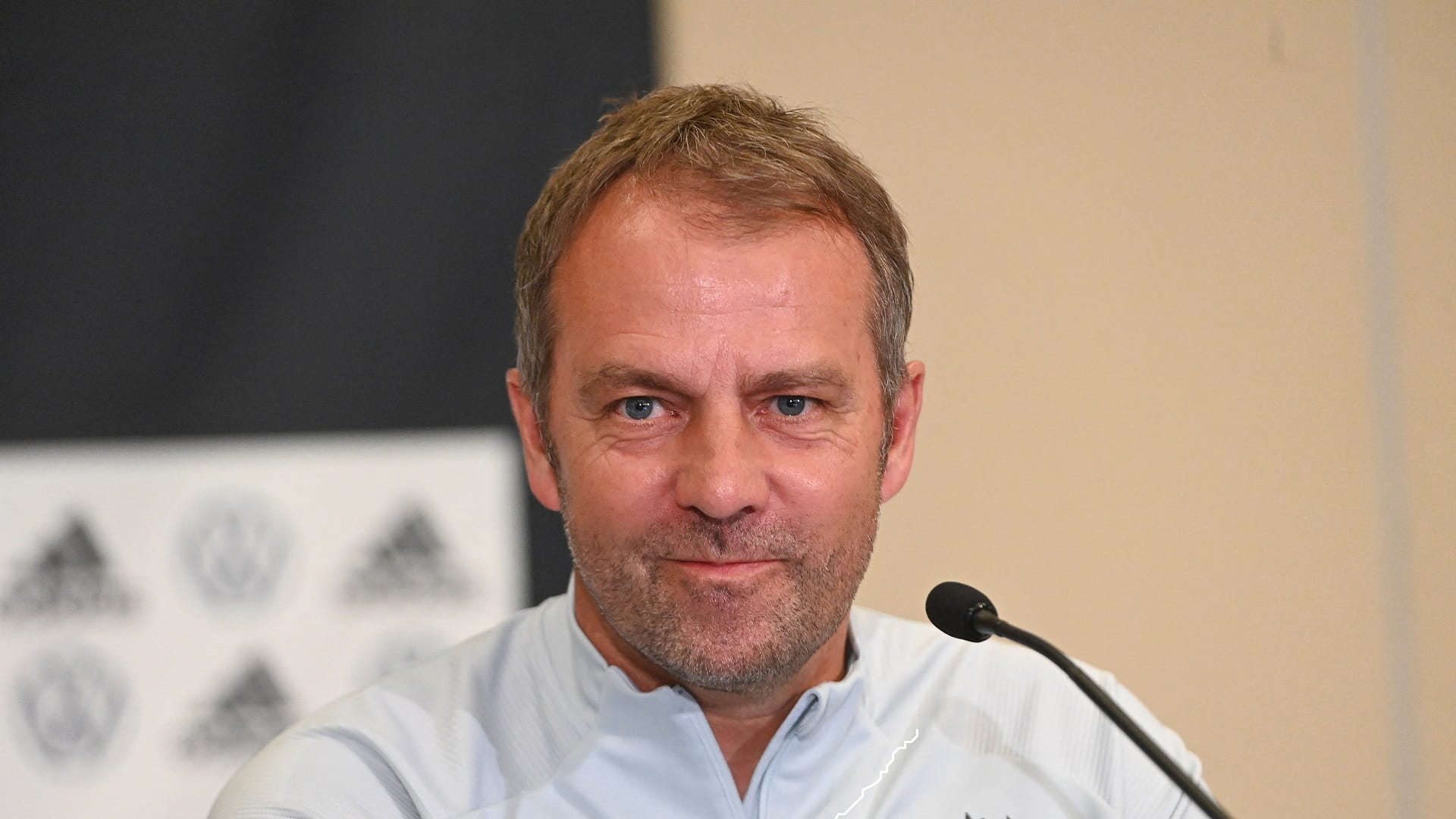 صورة بعنوان: الاتحاد الألماني لكرة القدم يستغني عن خدمات المدرب هانسي فليك 