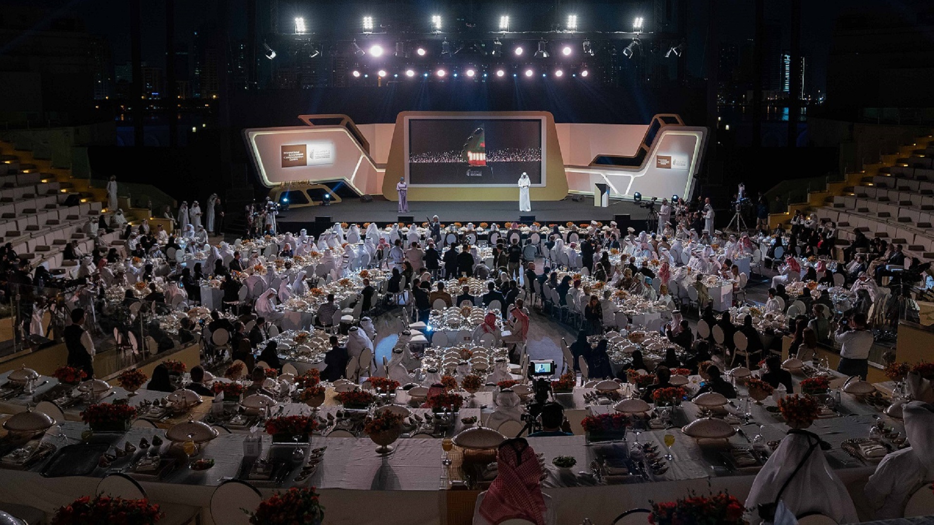 صورة بعنوان: 55 مرشحاً في القائمة القصيرة لجائزة الشارقة للاتصال الحكومي 2023 