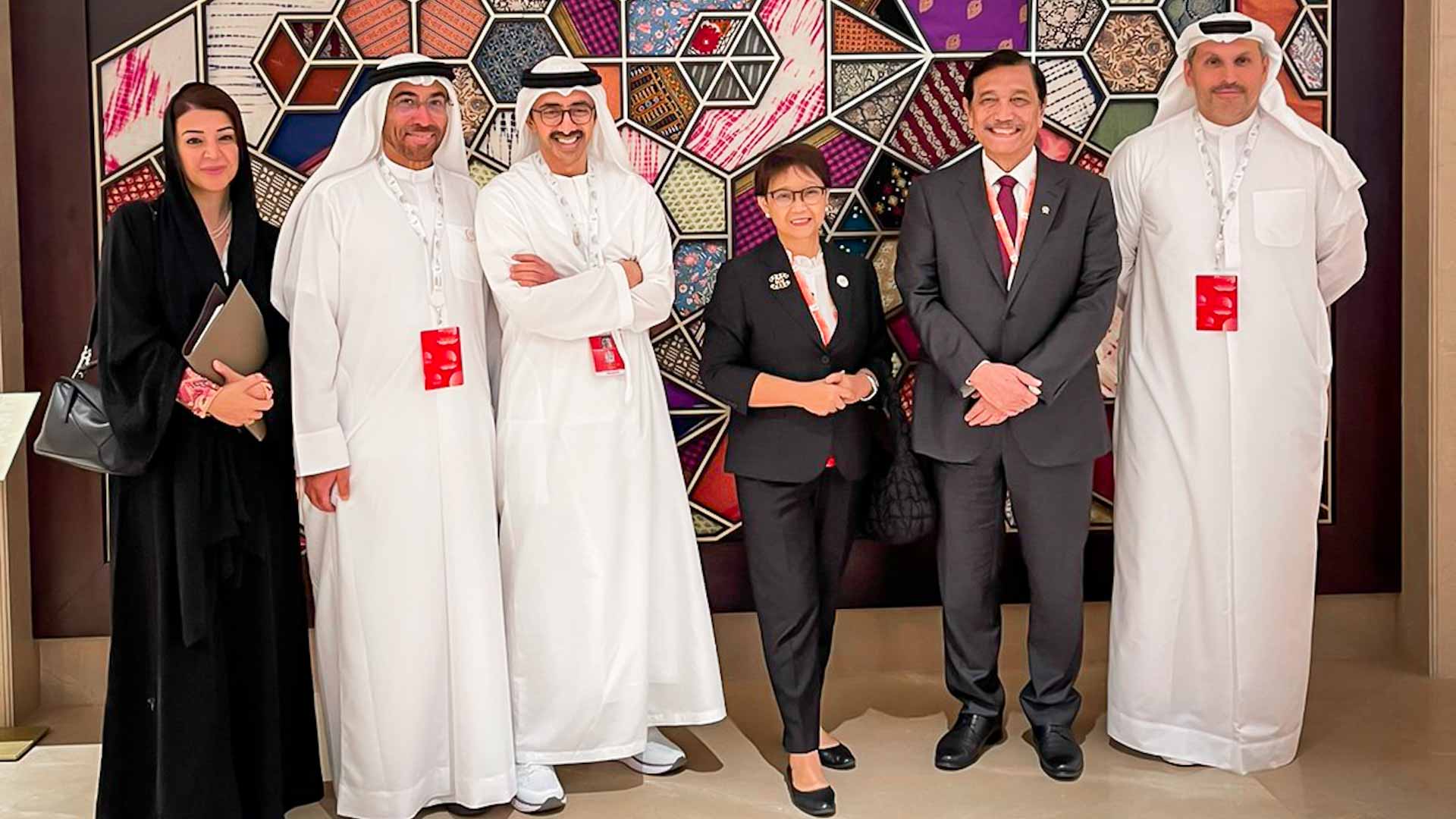 صورة بعنوان: في الهند... عبدالله بن زايد يحضر جانباً من جلسات قمة مجموعة الـ20 