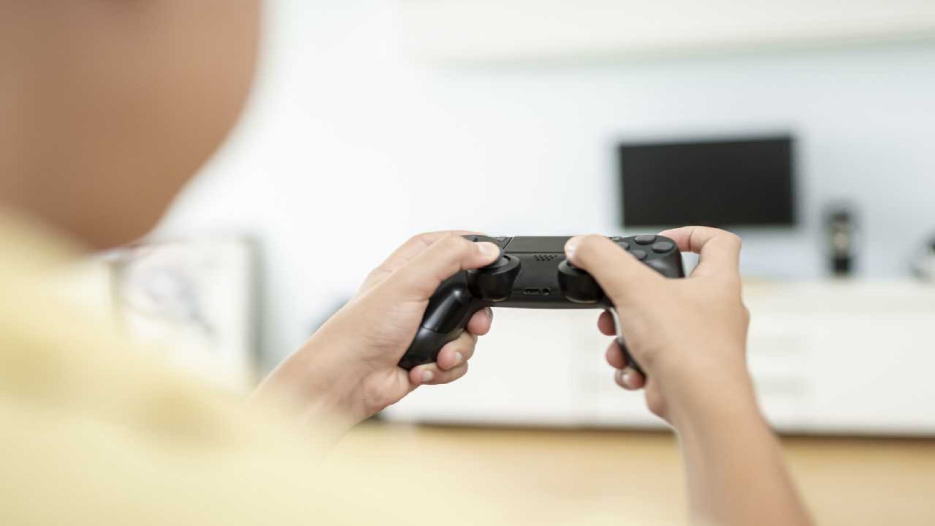 صورة بعنوان: اجتماعية الشارقة: الألعاب الإلكترونية خطر يحدق بالأطفال 