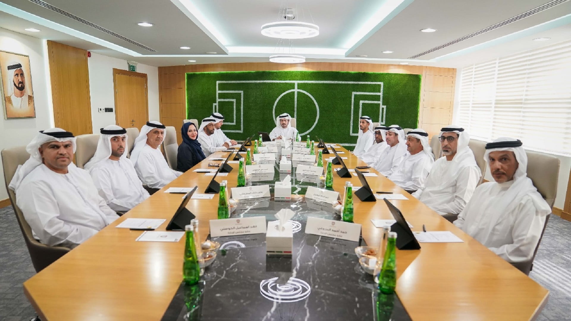 صورة بعنوان: برئاسة حمدان بن مبارك.. اتحاد الكرة يعتمد الهيكل التنظيمي 