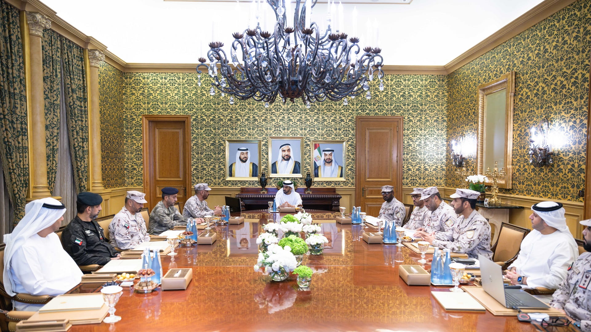 Image for the title: Hamdan bin Zayed briefed about duties of National Guard 