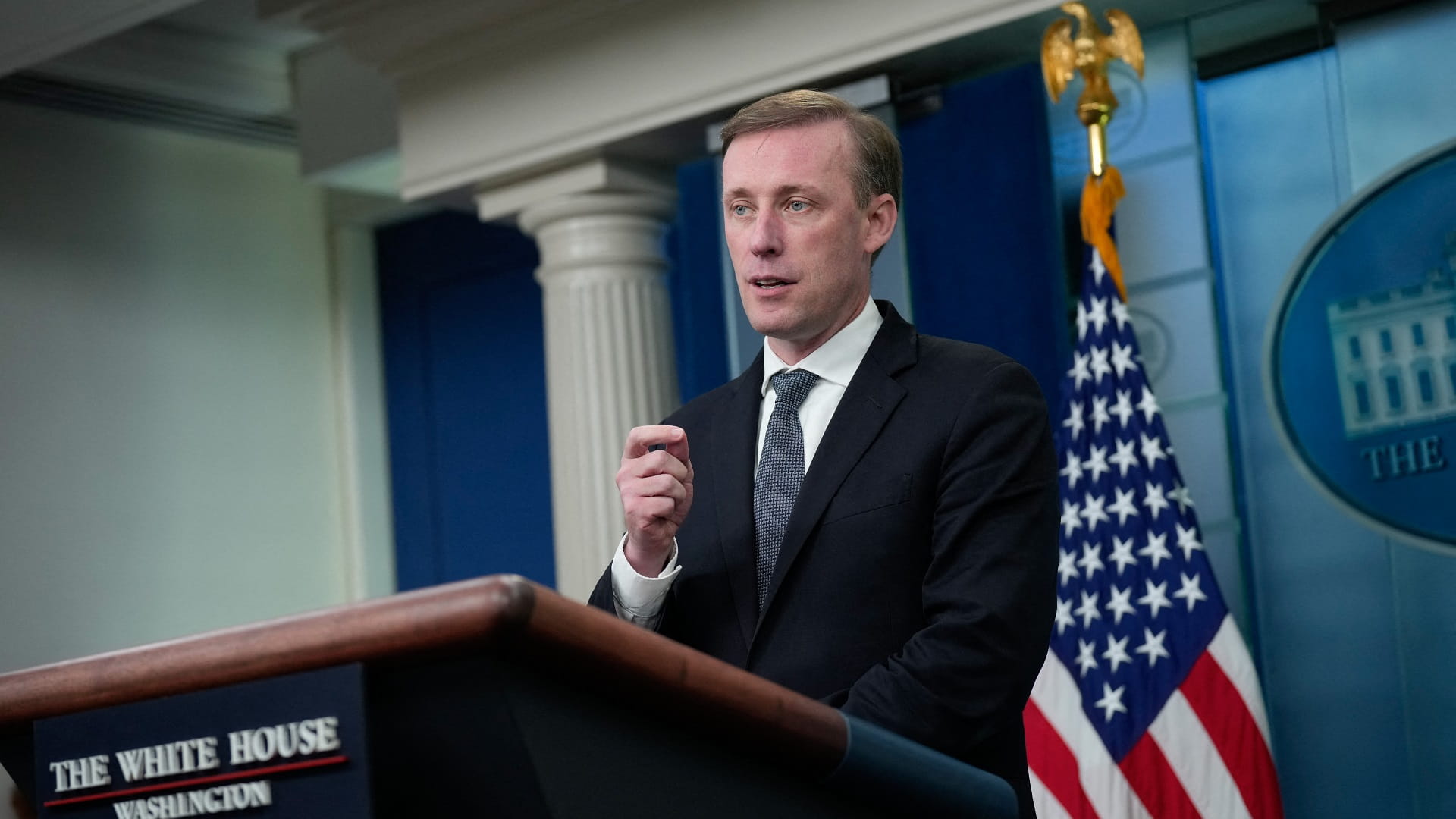 Image for the title: Biden to announce new military aid, air defence for Ukraine 