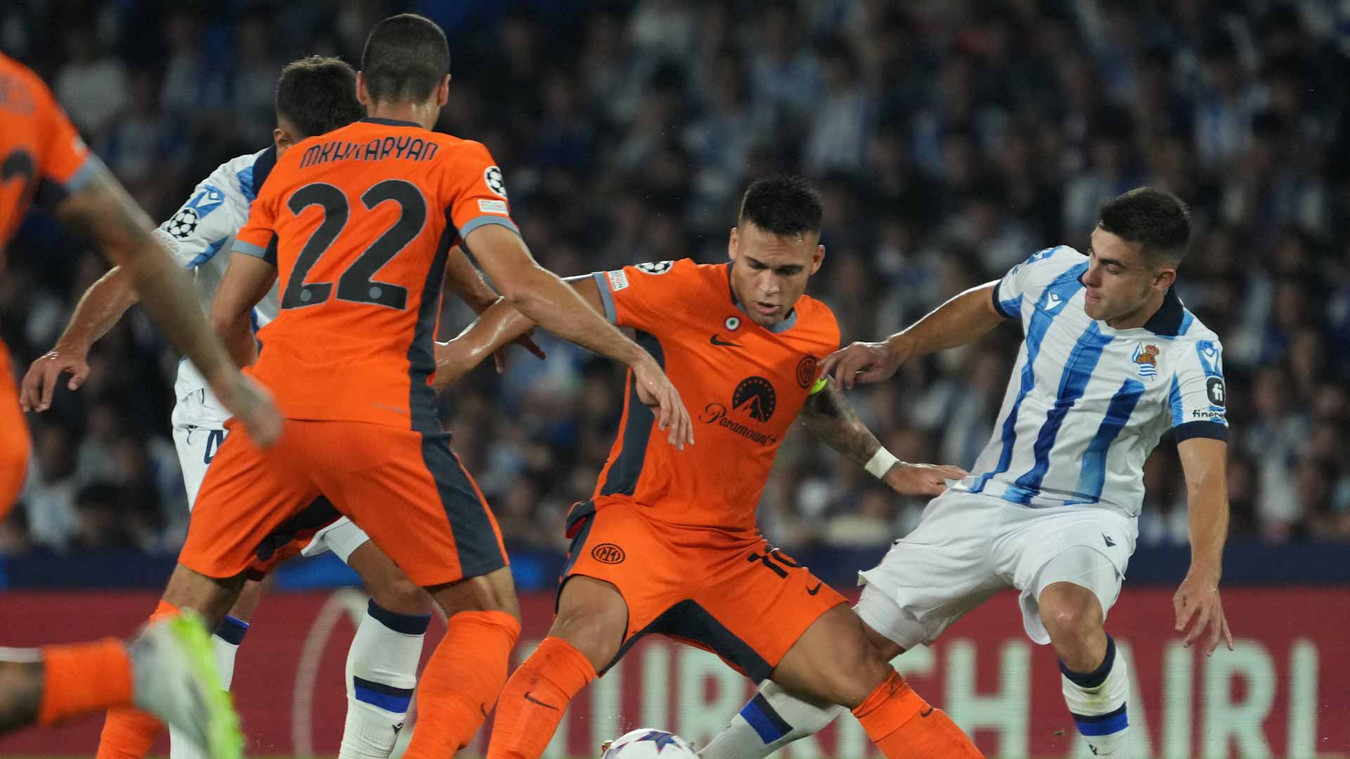 صورة بعنوان: إنتر الإيطالي يخطف تعادلاً صعباً من سوسيداد الإسباني بأبطال أوروبا 