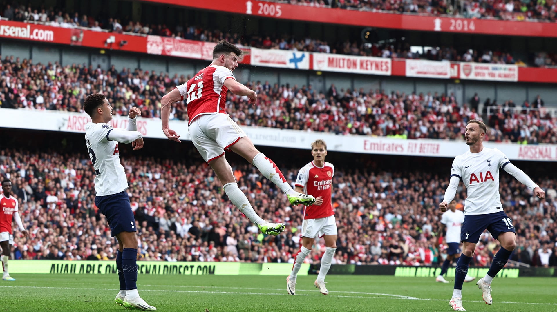 Image for the title: Son shines as Spurs rescue derby draw at Arsenal 