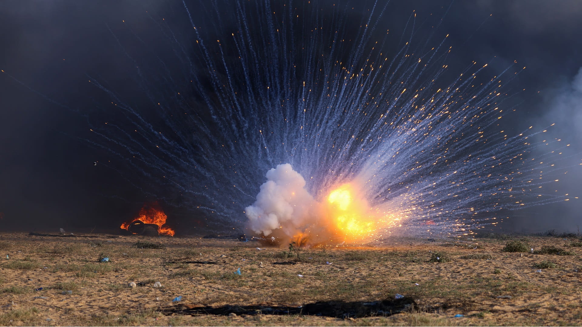 Image for the title: Israel strikes Gaza as violent protest rocks enclave 