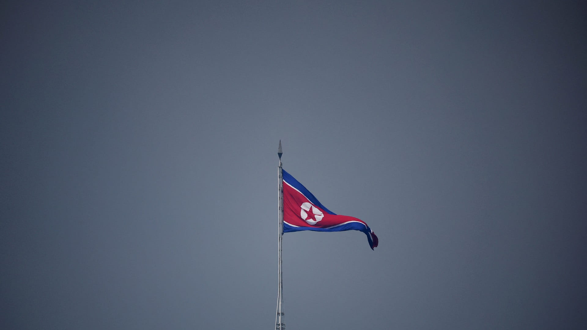 صورة بعنوان: سول وطوكيو: كوريا الشمالية تطلق عدة صواريخ باليستية قصيرة المدى 