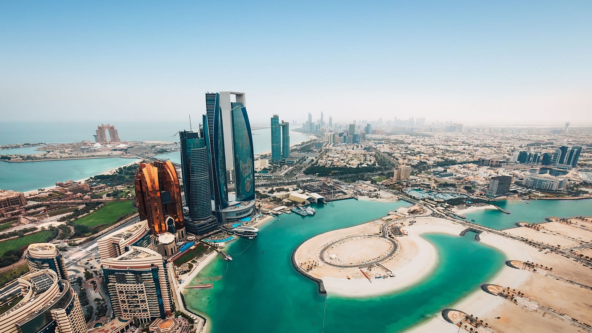 صورة بعنوان: طقس الأربعاء صحو إلى غائم جزئياً ورطب ليلاً وصباح الخميس 