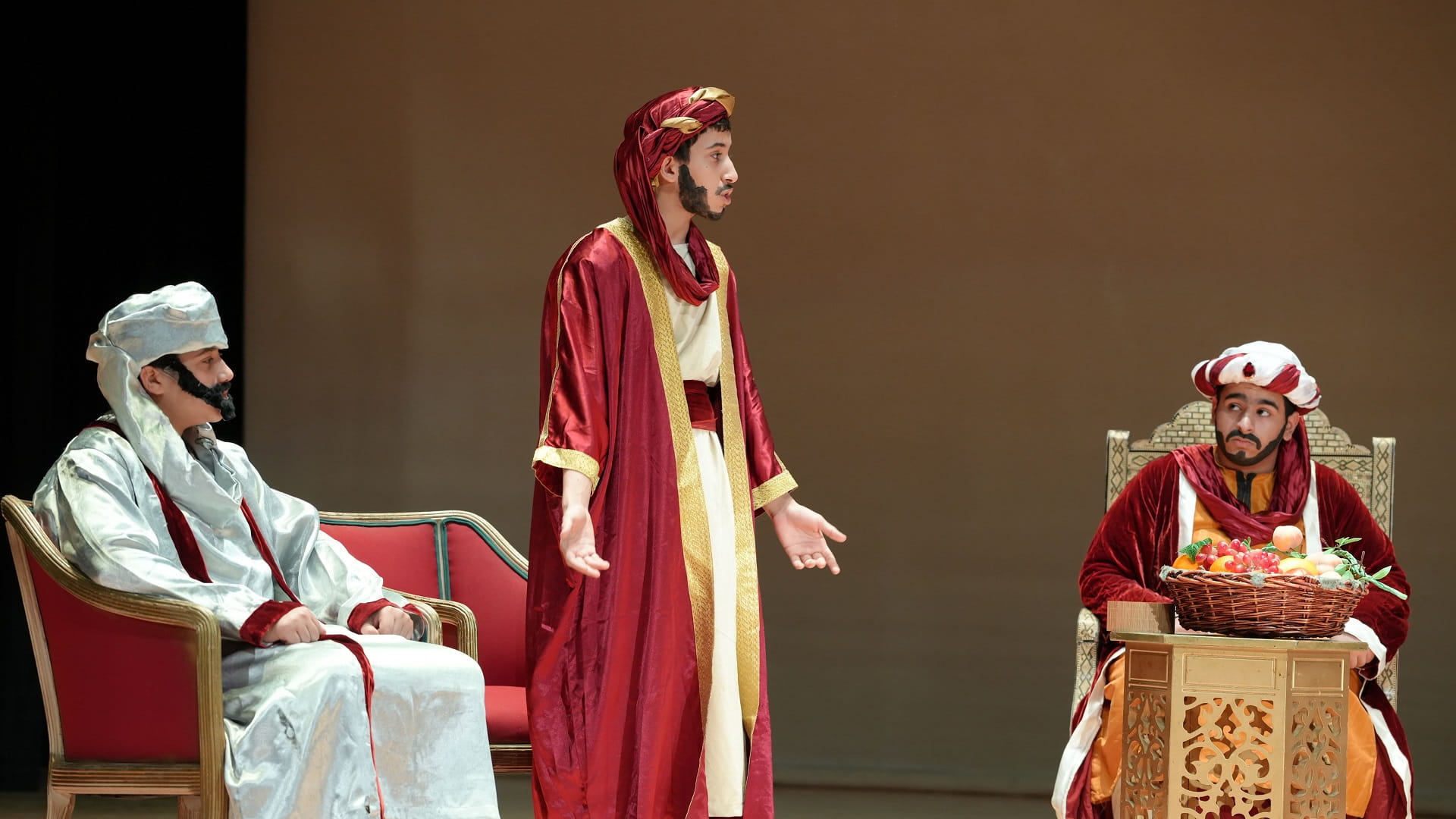 صورة بعنوان: مهرجان الشارقة للمسرح المدرسي الـ 11 يواصل فعالياته لليوم الثاني 