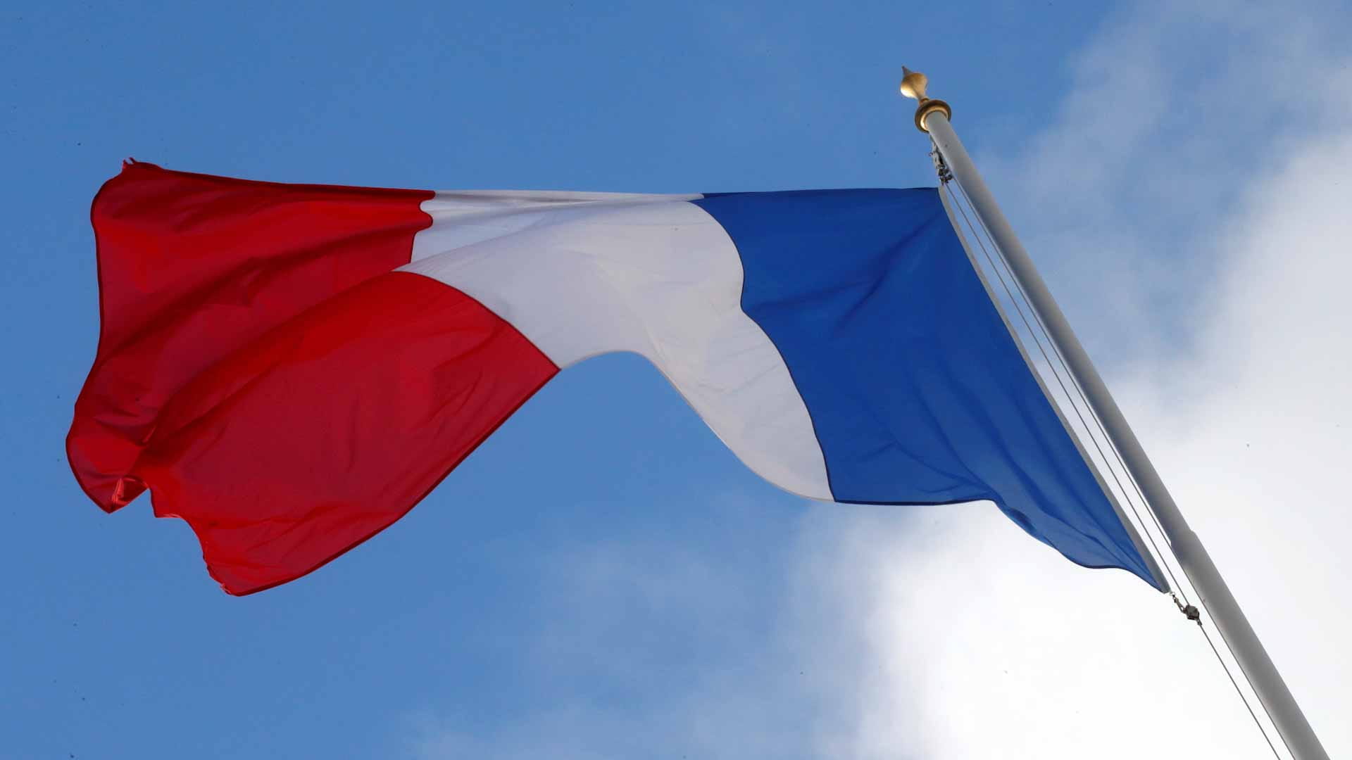 Image for the title: France urges avoiding travel to Iran, Lebanon, Israel, Palestine 