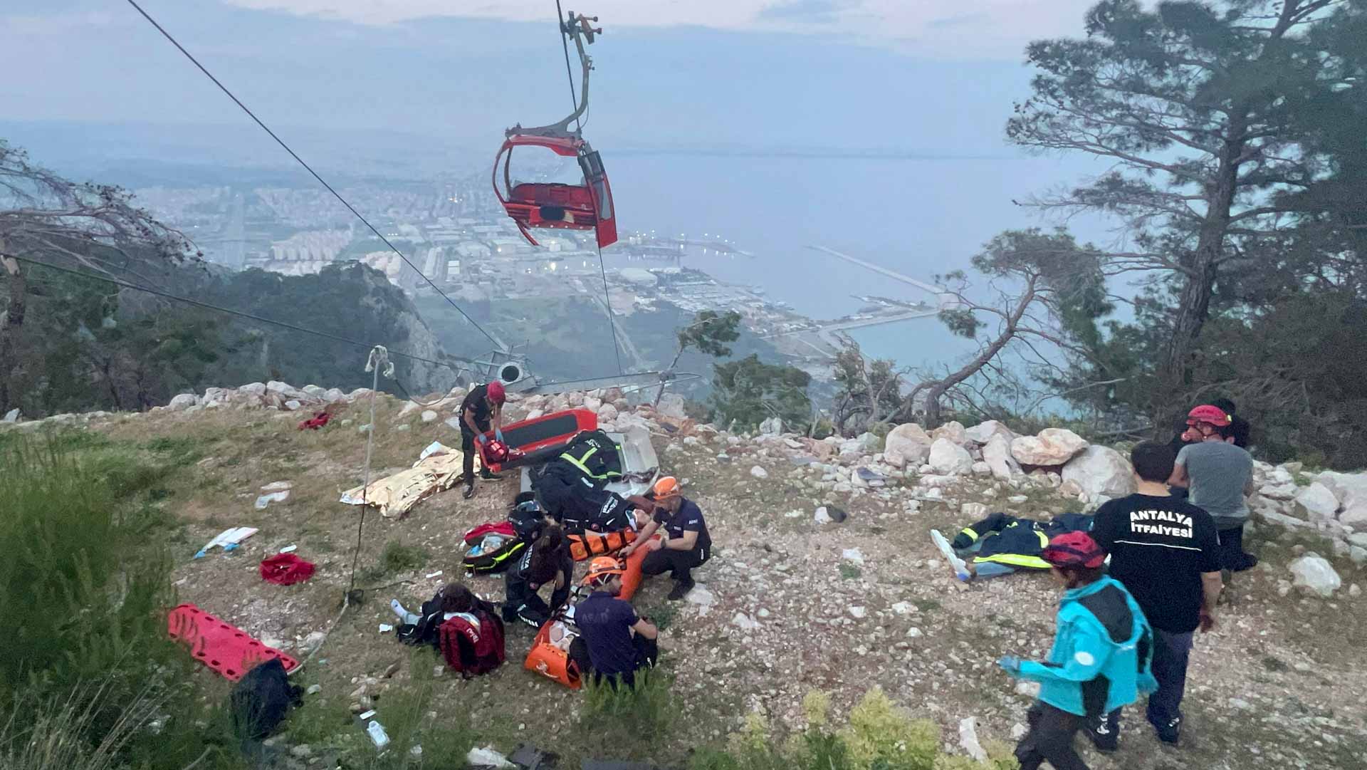 Image for the title: One killed in Turkey cable car collapse 