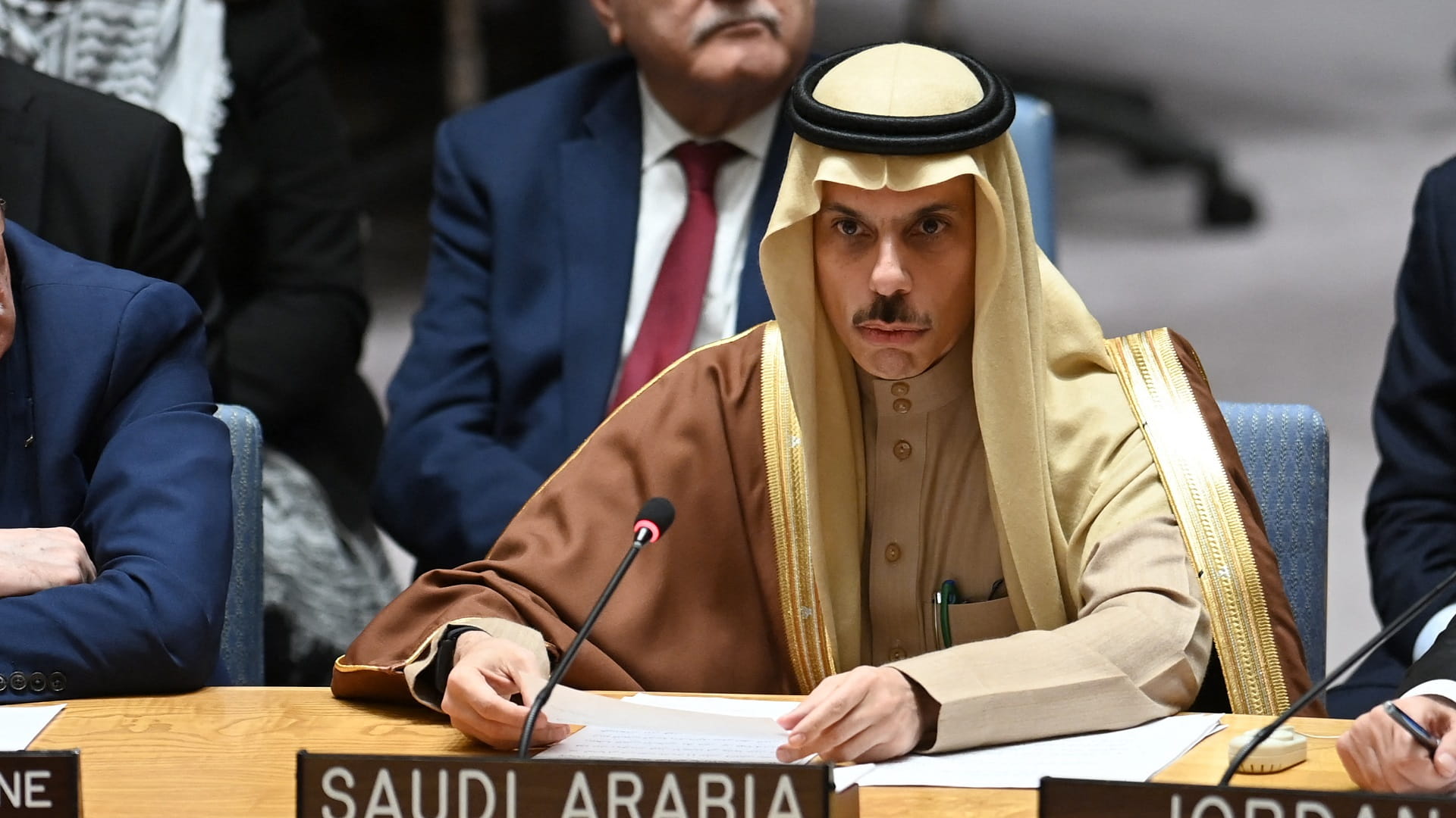 صورة بعنوان: السعودية والنرويج تبحثان جهود احتواء أزمة غزة 