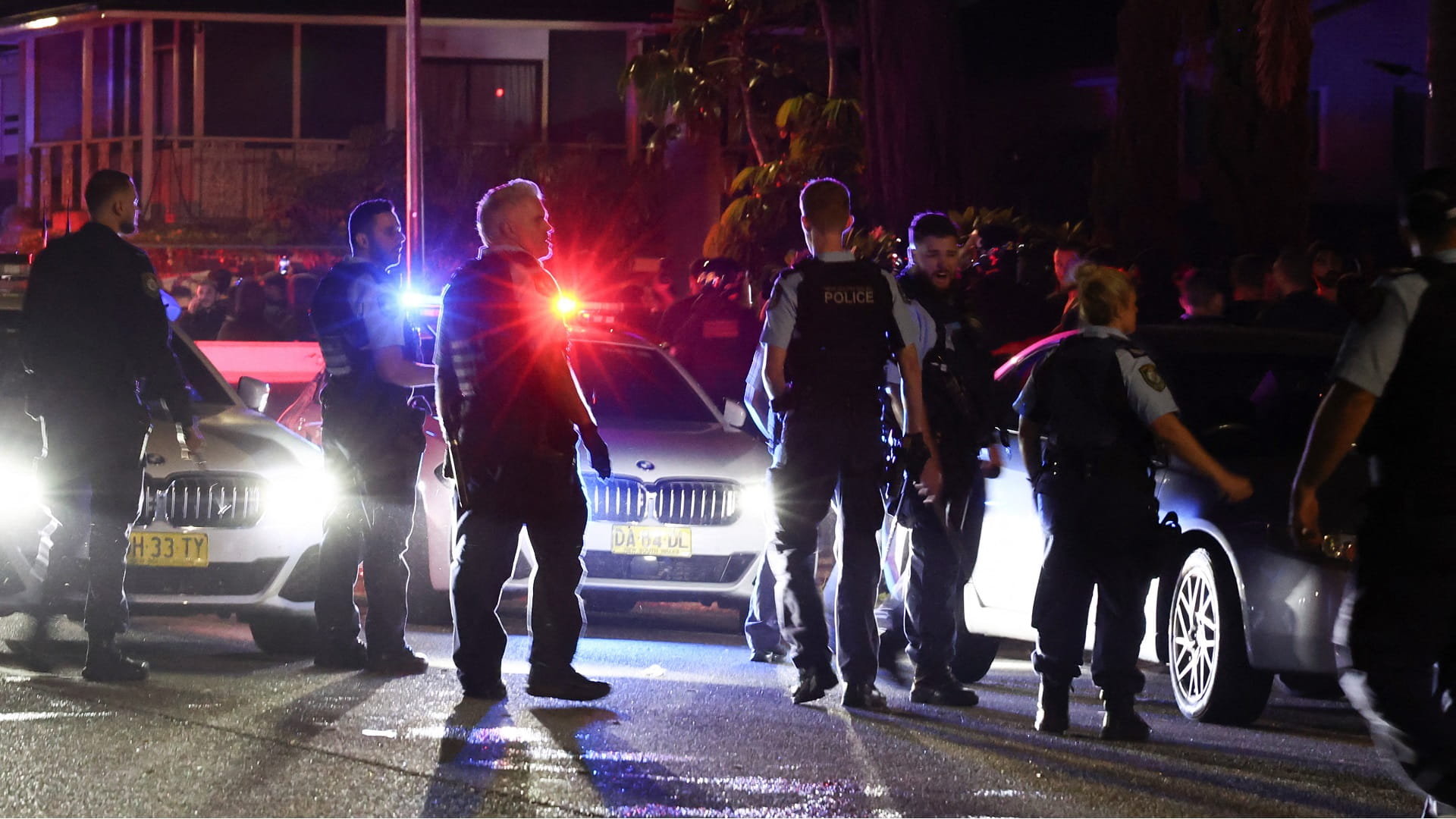 Image for the title: Four wounded in Sydney church stabbing, man arrested 