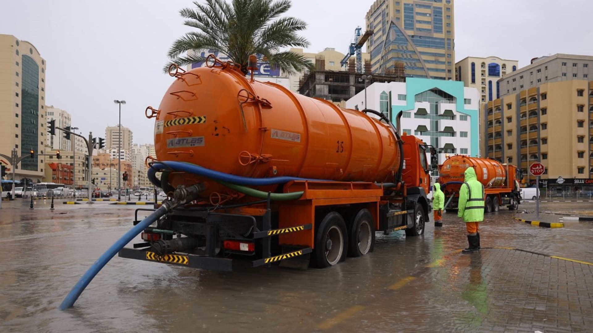 Image for the title: SM allocates 600 employees to handle adverse weather conditions 