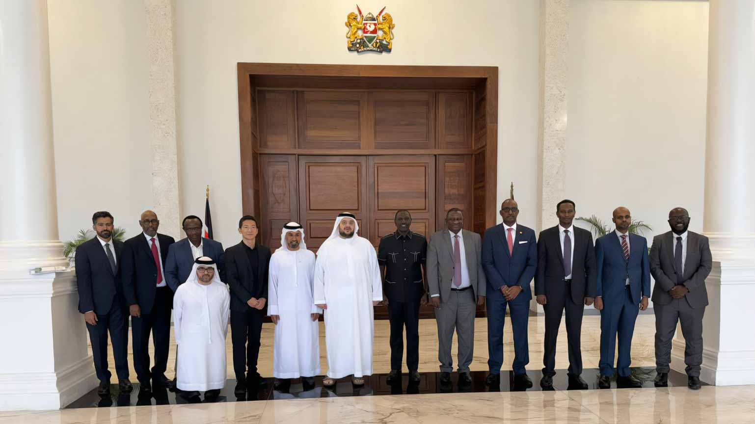 صورة بعنوان: الإمارات وكينيا توقعان مذكرة استثمارية لتطوير التعدين والتكنولوجيا 