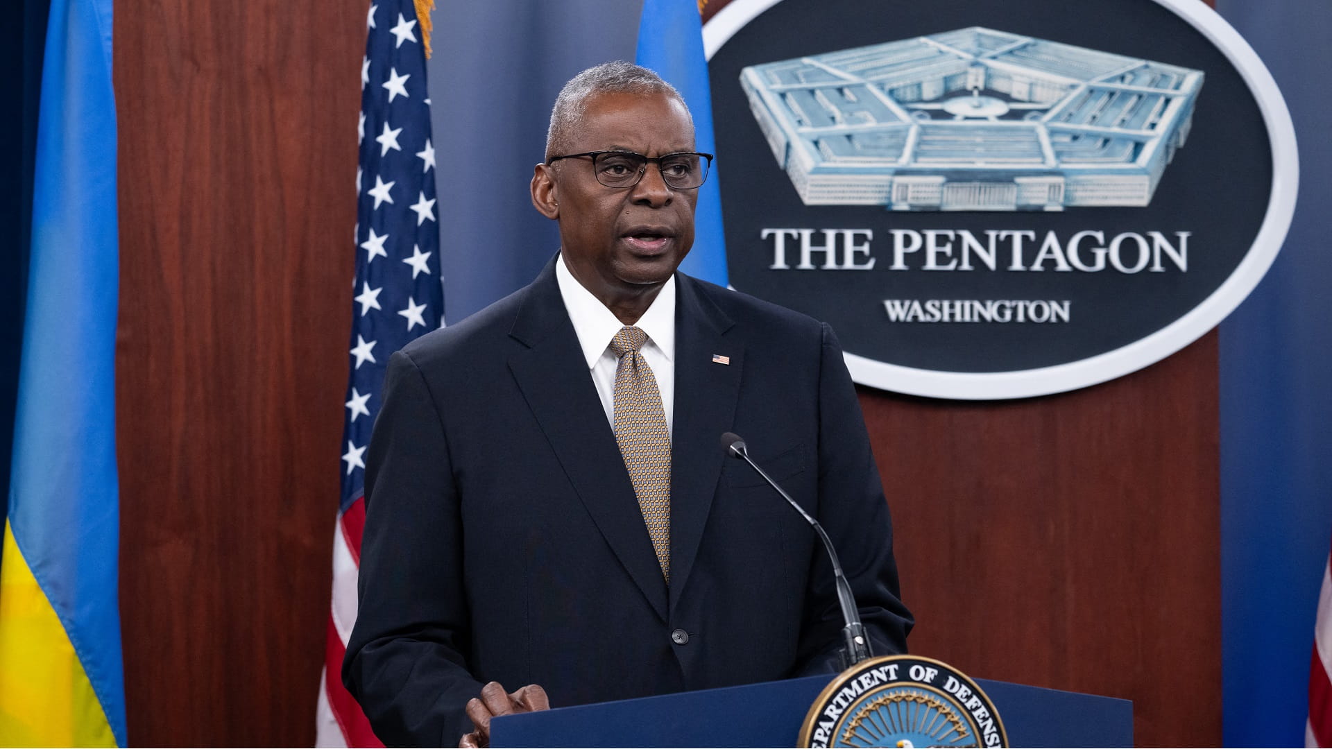 Image for the title: US announces $6 bn in security aid for Ukraine 