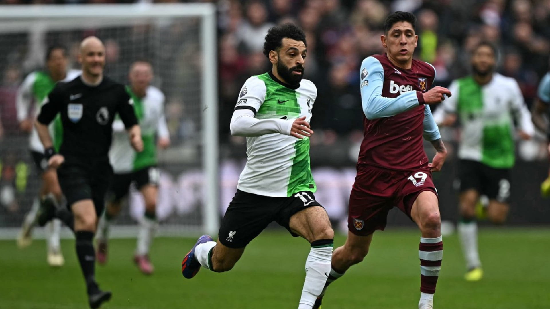 صورة بعنوان: ليفربول يتلقى نكسة جديدة في السباق على لقب الدوري الإنجليزي 