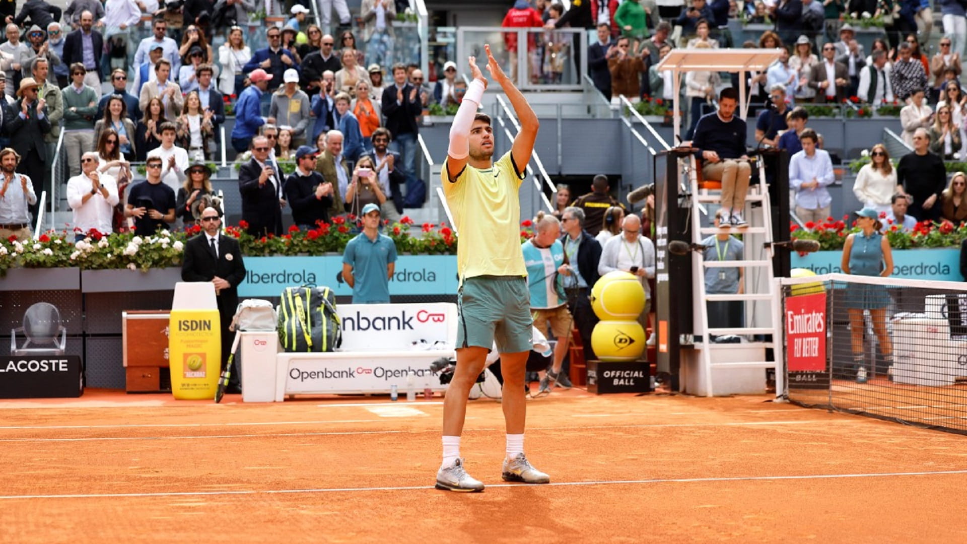 صورة بعنوان: الإسباني ألكاراز يتأهل إلى الدور الـ16 في بطولة مدريد للتنس 