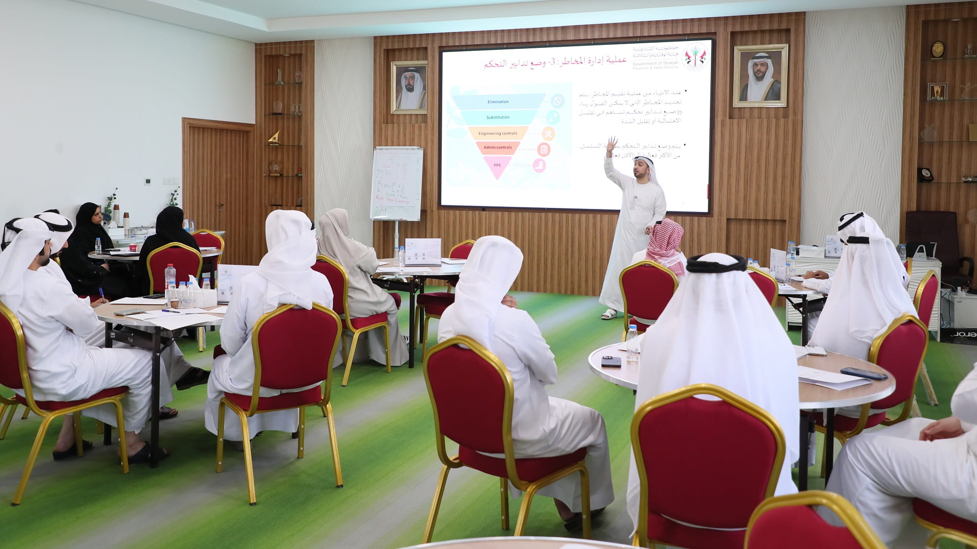صورة بعنوان: "موارد الشارقة" تنفذ برنامجاً تدريبياً لتعزيز السلامة المهنية 