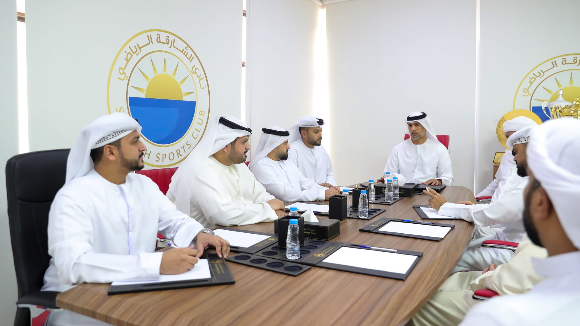 صورة بعنوان: كرة اليد بنادي الشارقة تستعد للموسم بفكر جديد وهوية البطل 