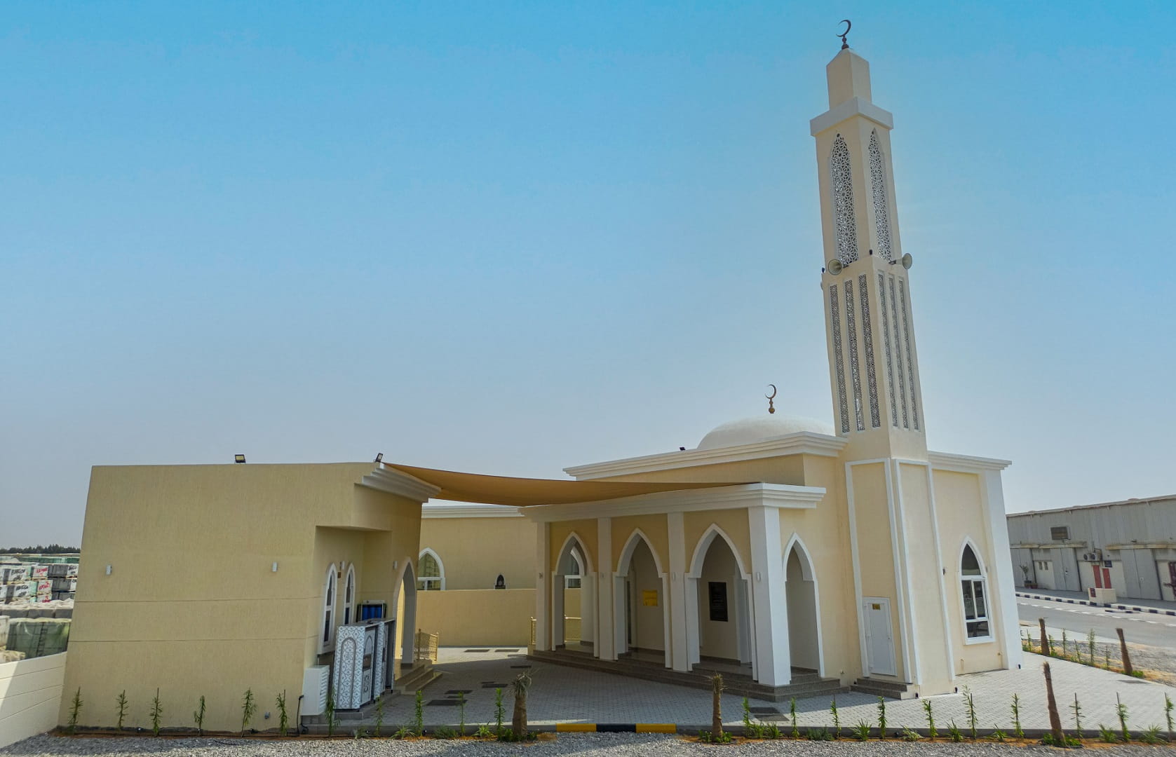 صورة بعنوان: "إسلامية الشارقة" تفتتح مسجد المبشرين بمنطقة الصجعة الصناعية 