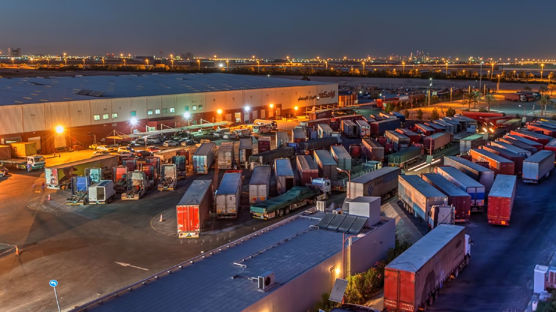 صورة بعنوان: 49.5 مليون درهم أرباح "أرامكس" في النصف الأول بنمو 15 % 