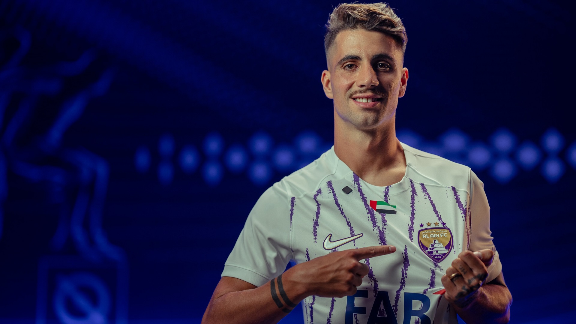 صورة بعنوان: نادي العين يتعاقد مع البرتغالي فابيو كاردوسو معاراً من بورتو  