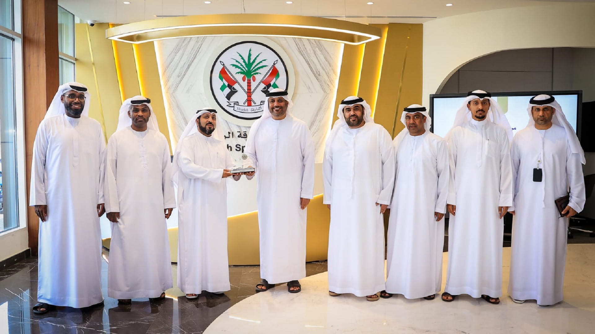 "موارد الشارقة" تبحث والمجلس الرياضي تأهيل الكوادر الوطنية 