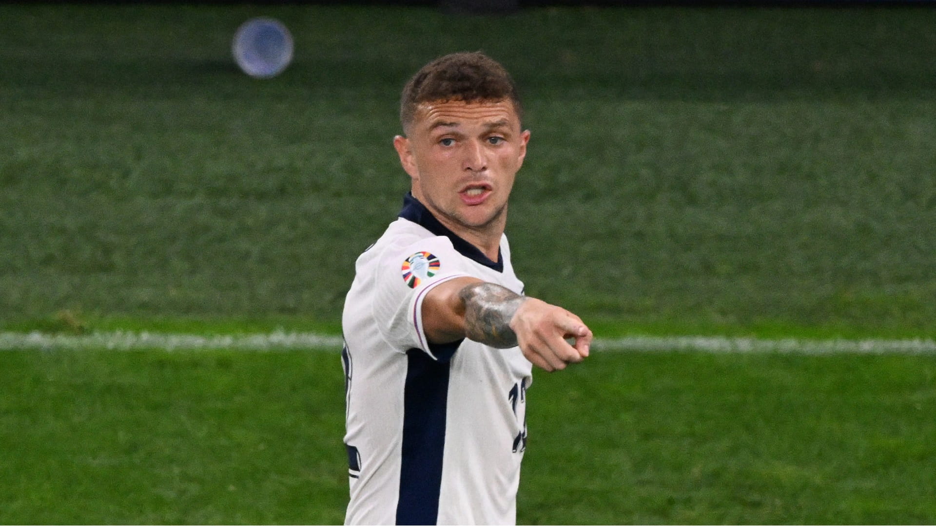 England defender Trippier retires from internationals 