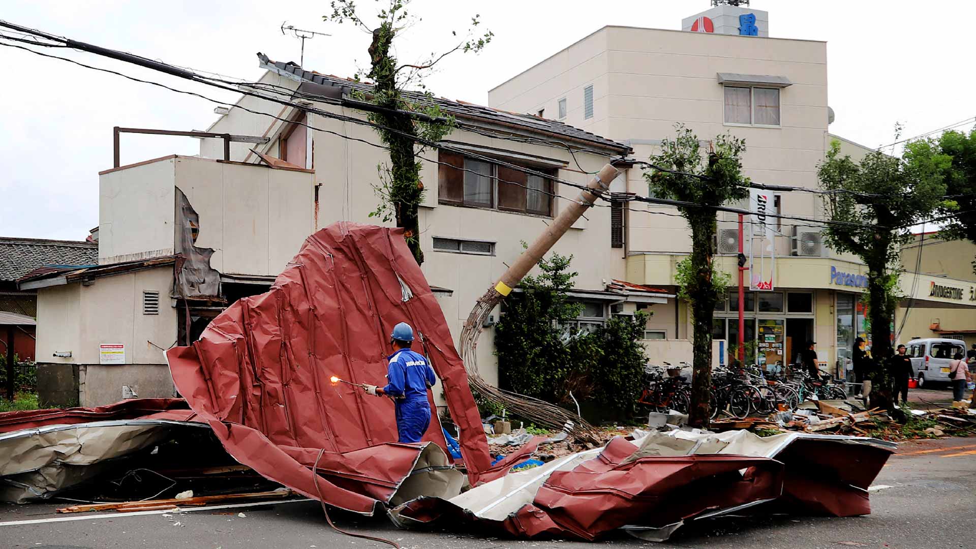 Typhoon Shanshan brings rains, travel turmoil across Japan 