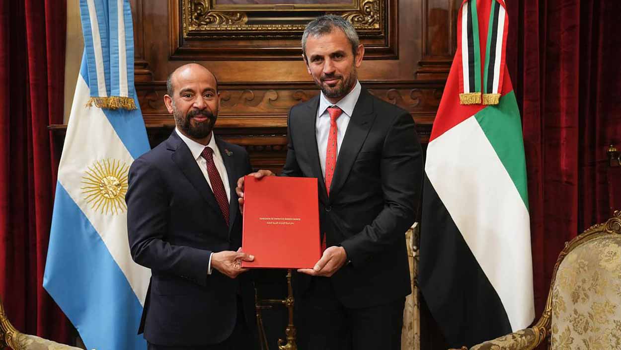UAE Amb. meets Pres. of Argentine Chamber of Deputies 